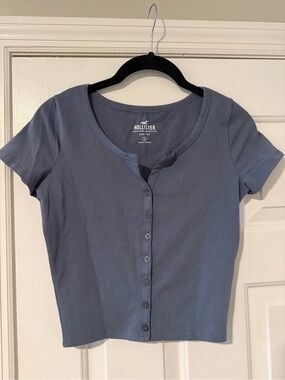 Hollister Slate Blue Short-Sleeve Button-Front Crop Shirt